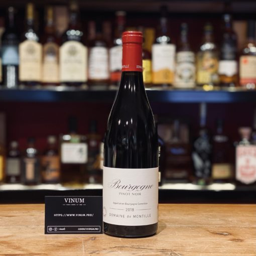 VINUM - Domaine de Montille Bourgogne Pinot Noir